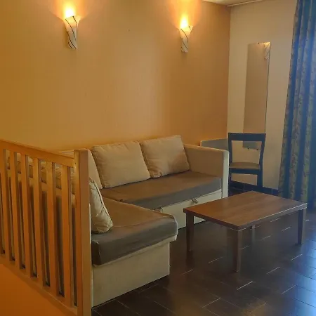 Duplex T3 Avec Terrasse, Parking Et Wifi A - Fr-1-165b-5 Apartment